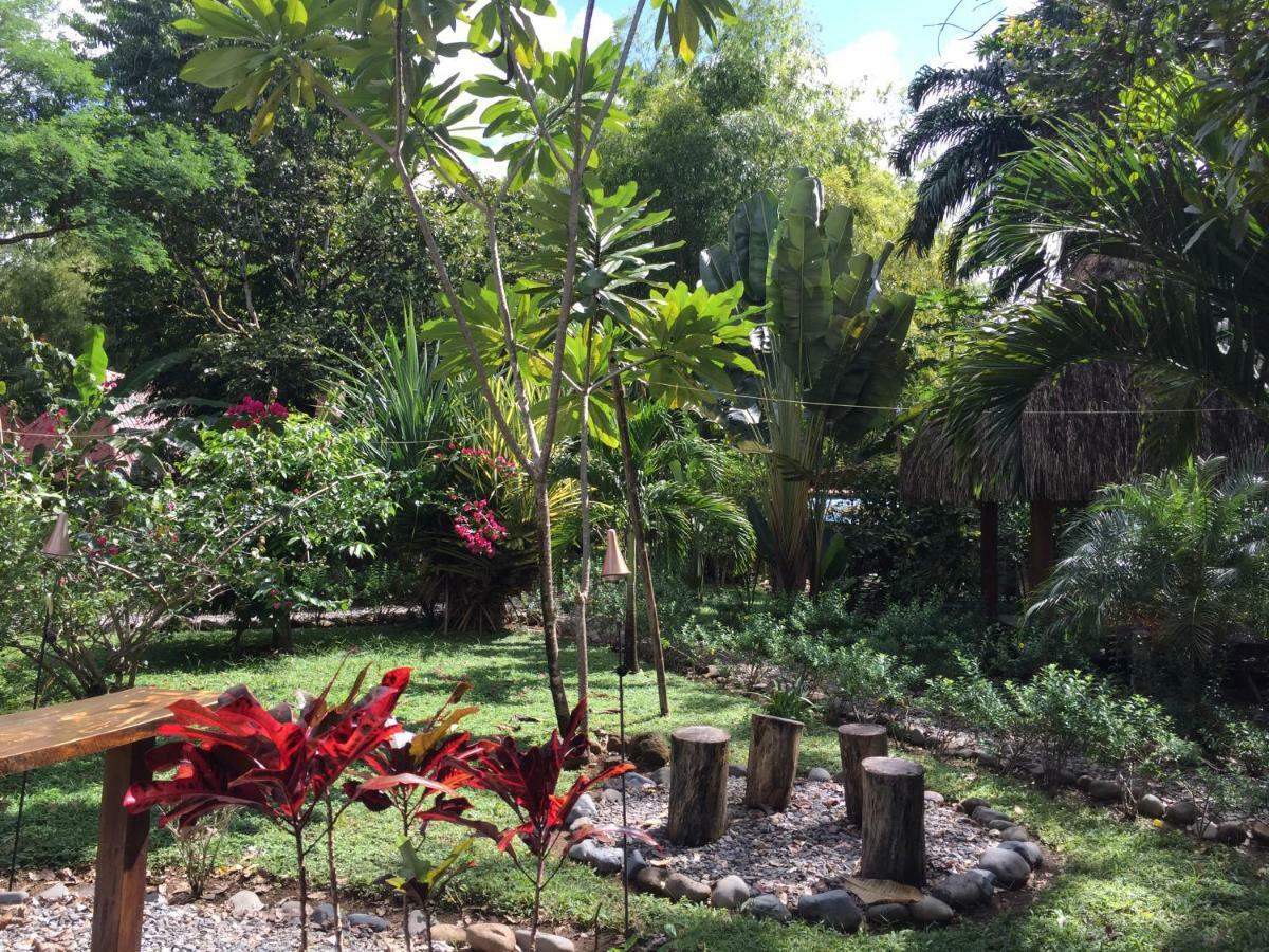Naturalmente Boutique Bungalows Y Cocina Mediterranea 拉斯拉哈斯 外观 照片